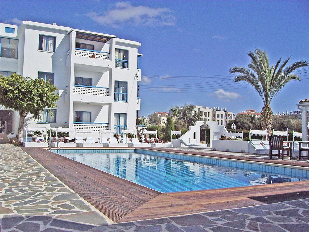 Tasmaria Aparthotel Pafos Exterior foto